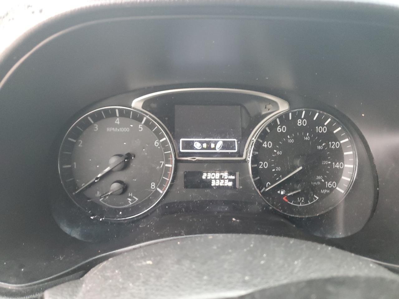 2014 Nissan Pathfinder - Image 9