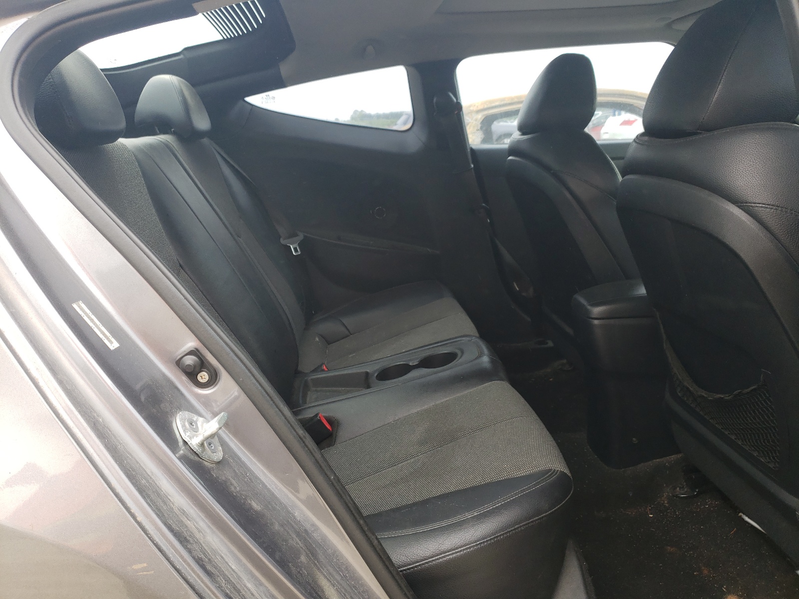 KMHTC6ADXCU056058 2012 Hyundai Veloster