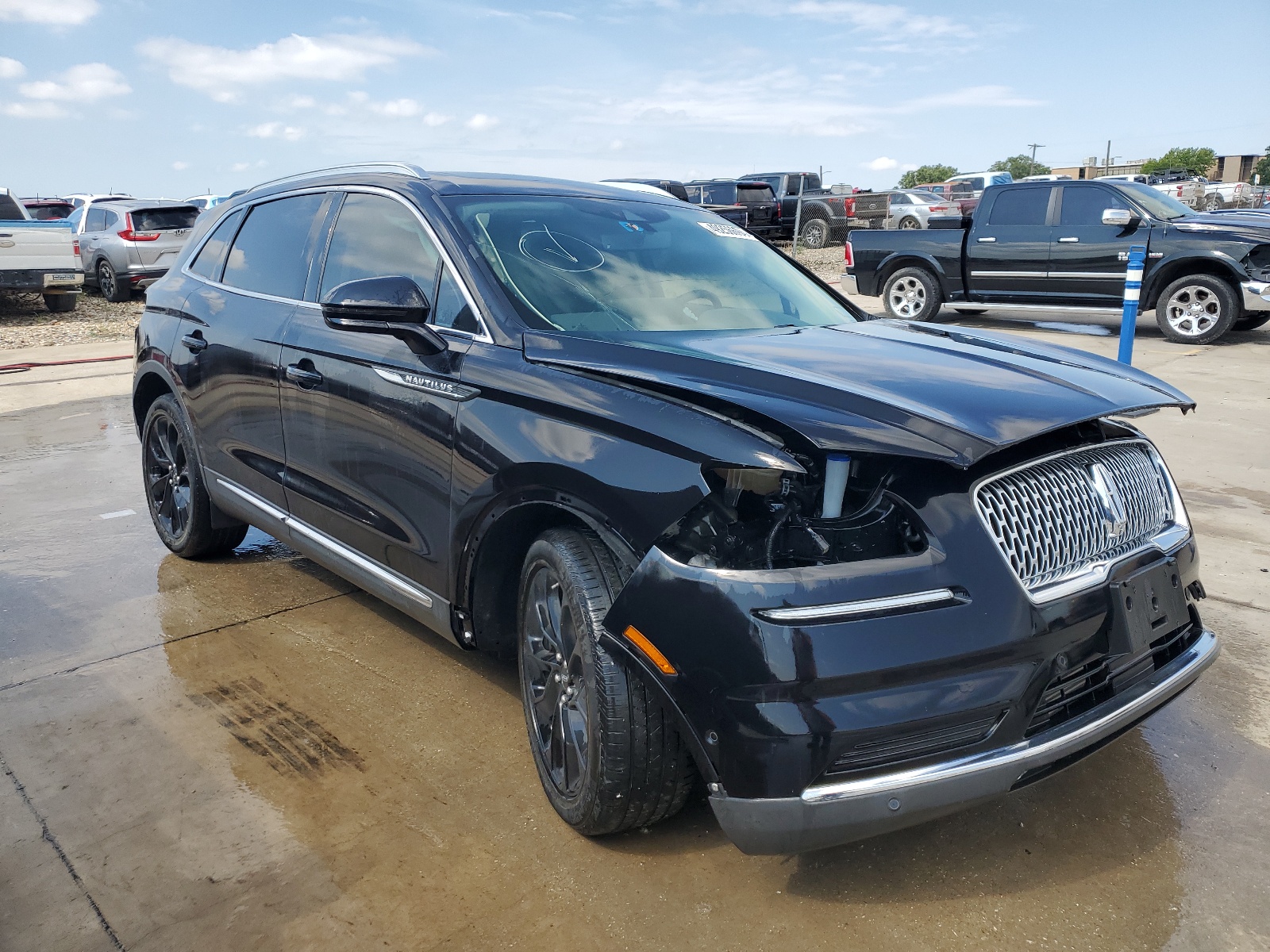 2021 Lincoln Nautilus Reserve vin: 2LMPJ6K95MBL17027