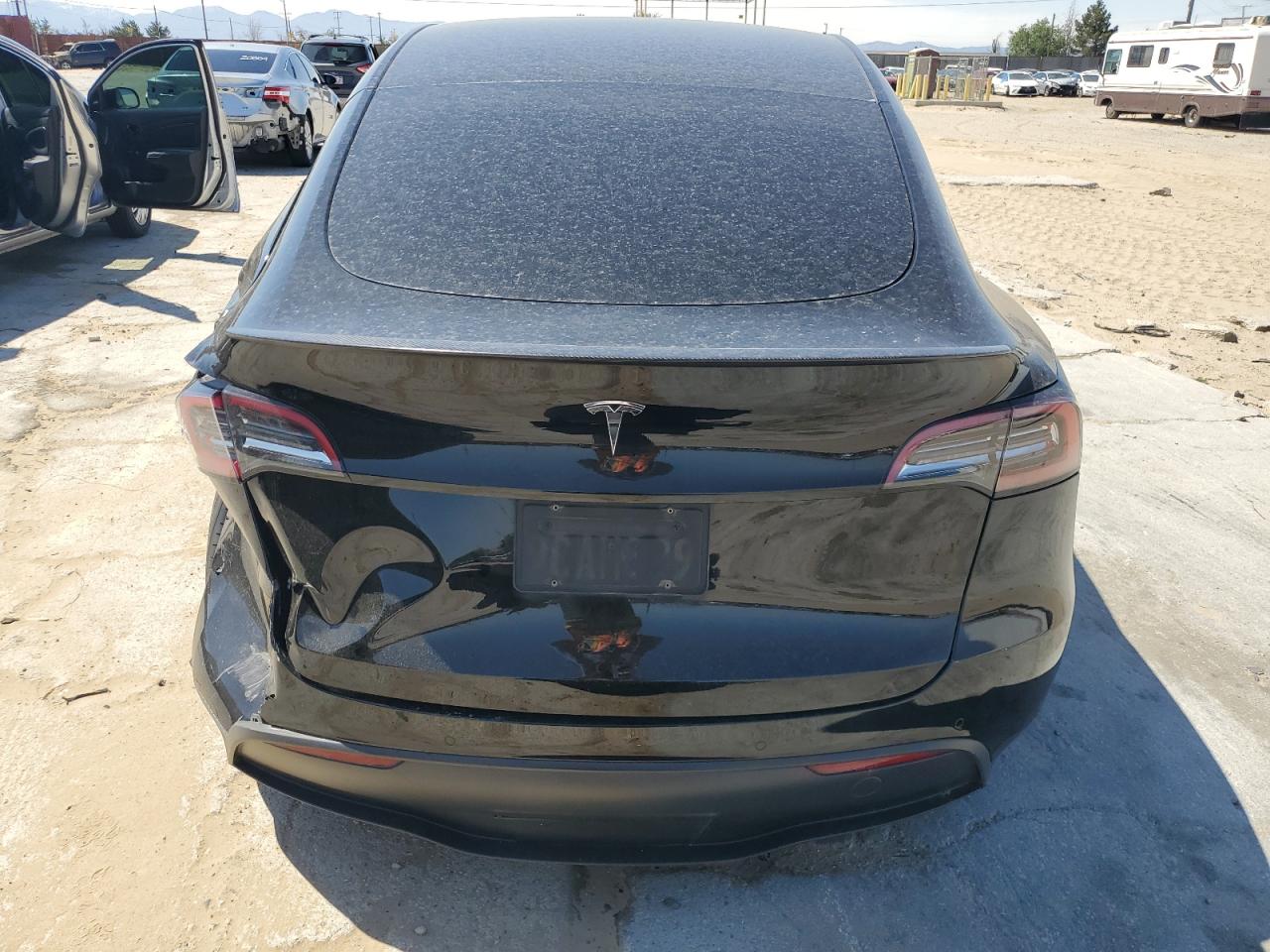 2022 Tesla Model Y VIN: 7SAYGDEFXNF487495 Lot: 54000484