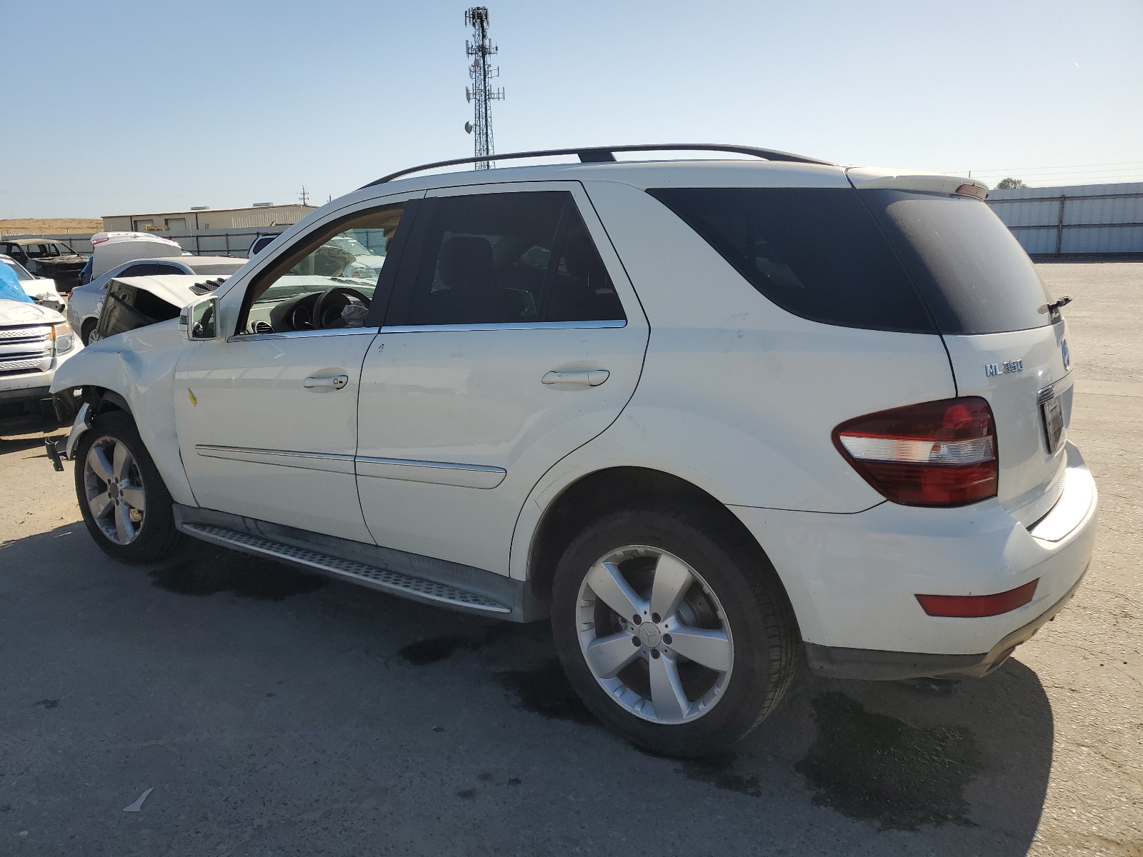 4JGBB5GB7BA649679 2011 Mercedes-Benz Ml 350