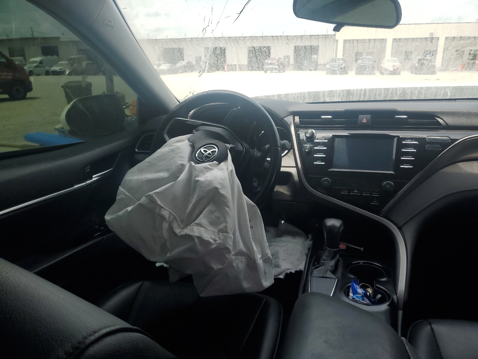 4T1B11HK3KU782089 2019 Toyota Camry L