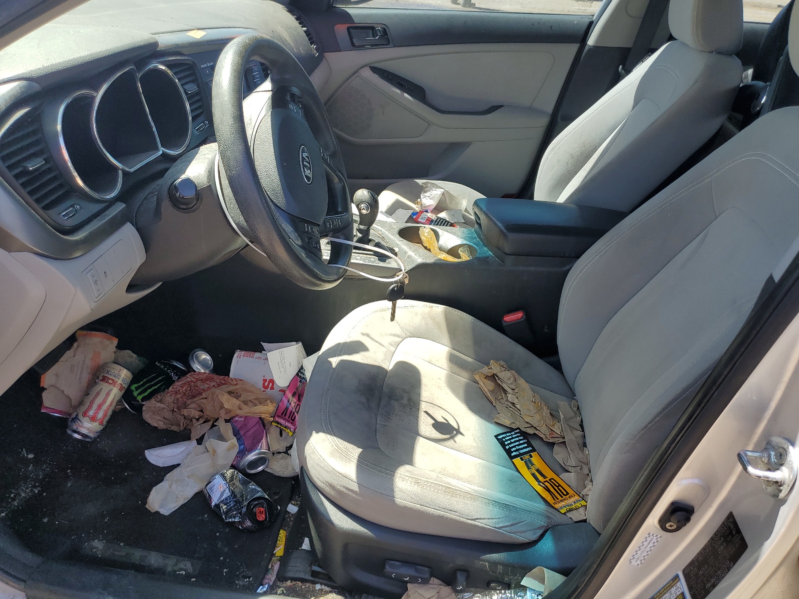 KNAGM4A77B5171059 2011 Kia Optima Lx