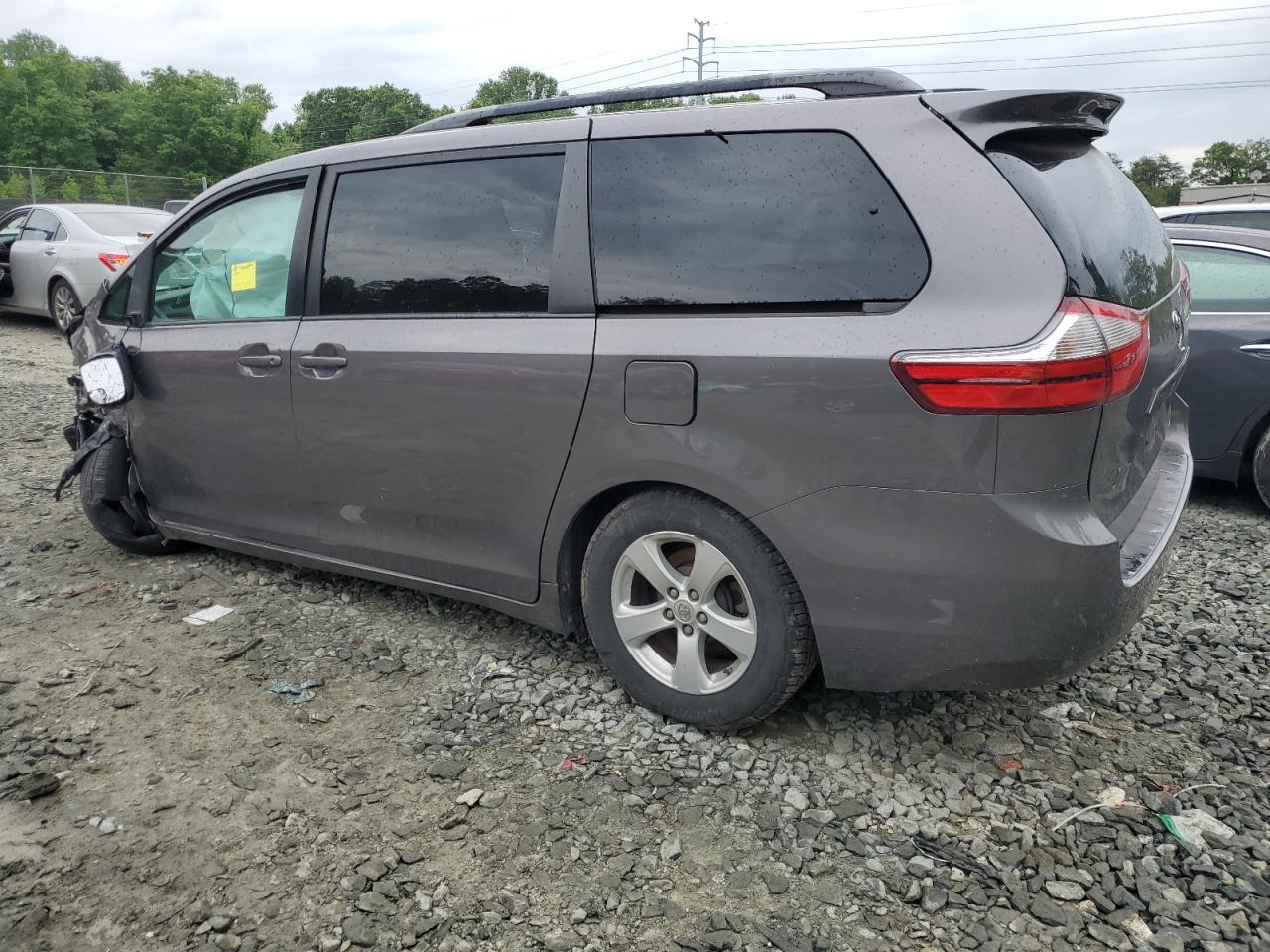 2015 Toyota Sienna Le VIN: 5TDKK3DC1FS685320 Lot: 54672634