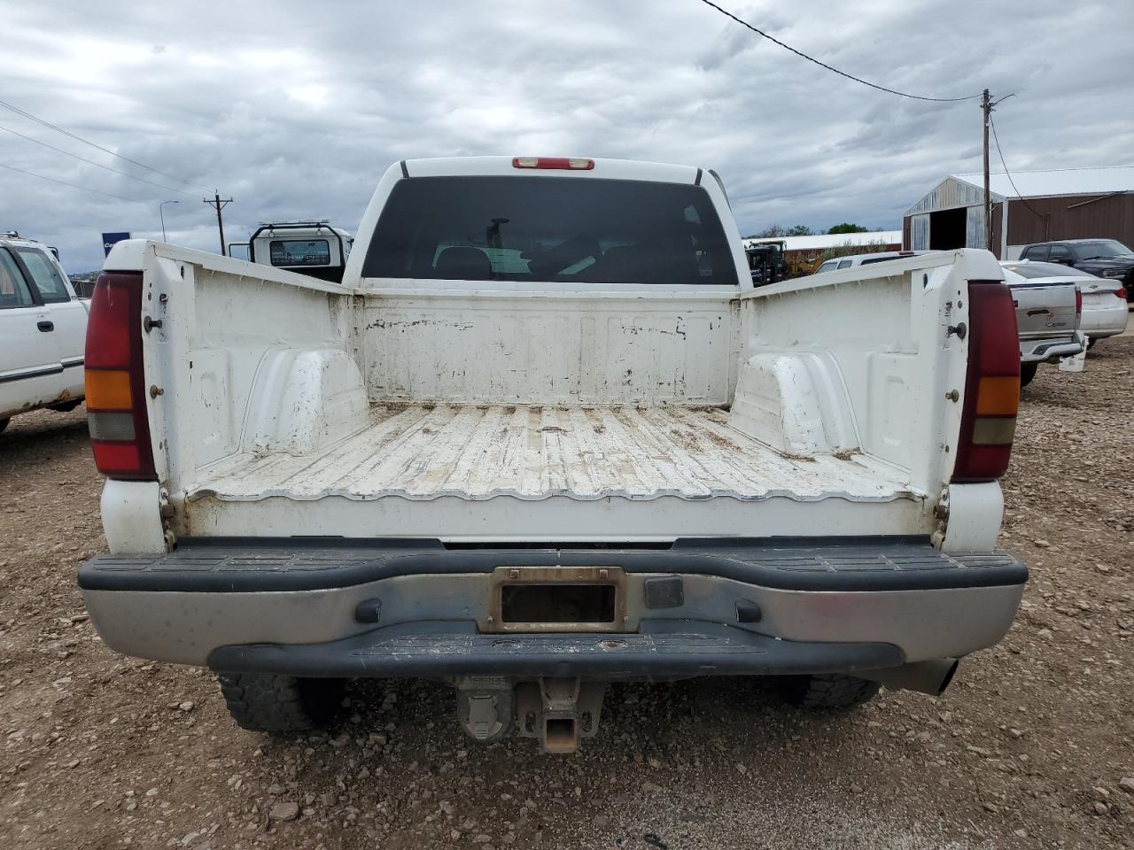 2002 GMC Sierra K2500 Heavy Duty VIN: 1GTHK231X2F232960 Lot: 56303914