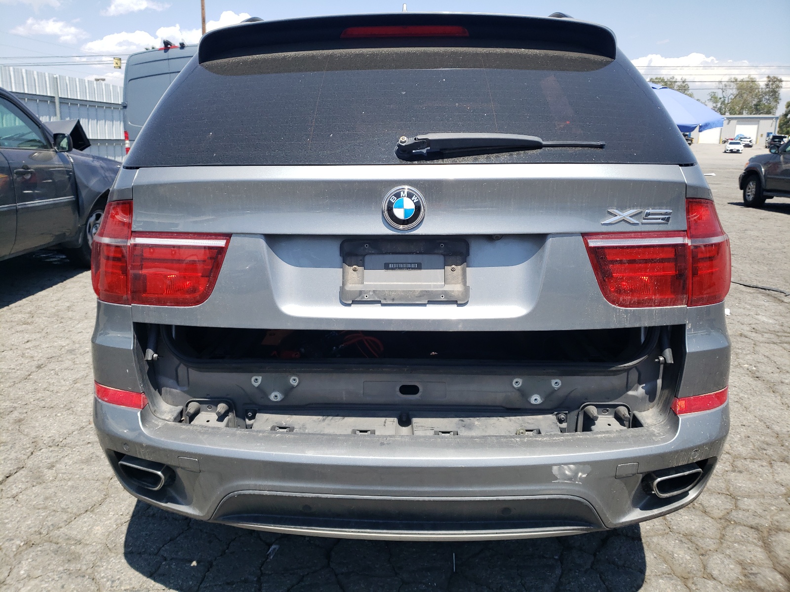 5UXZV8C55D0C15038 2013 BMW X5 xDrive50I