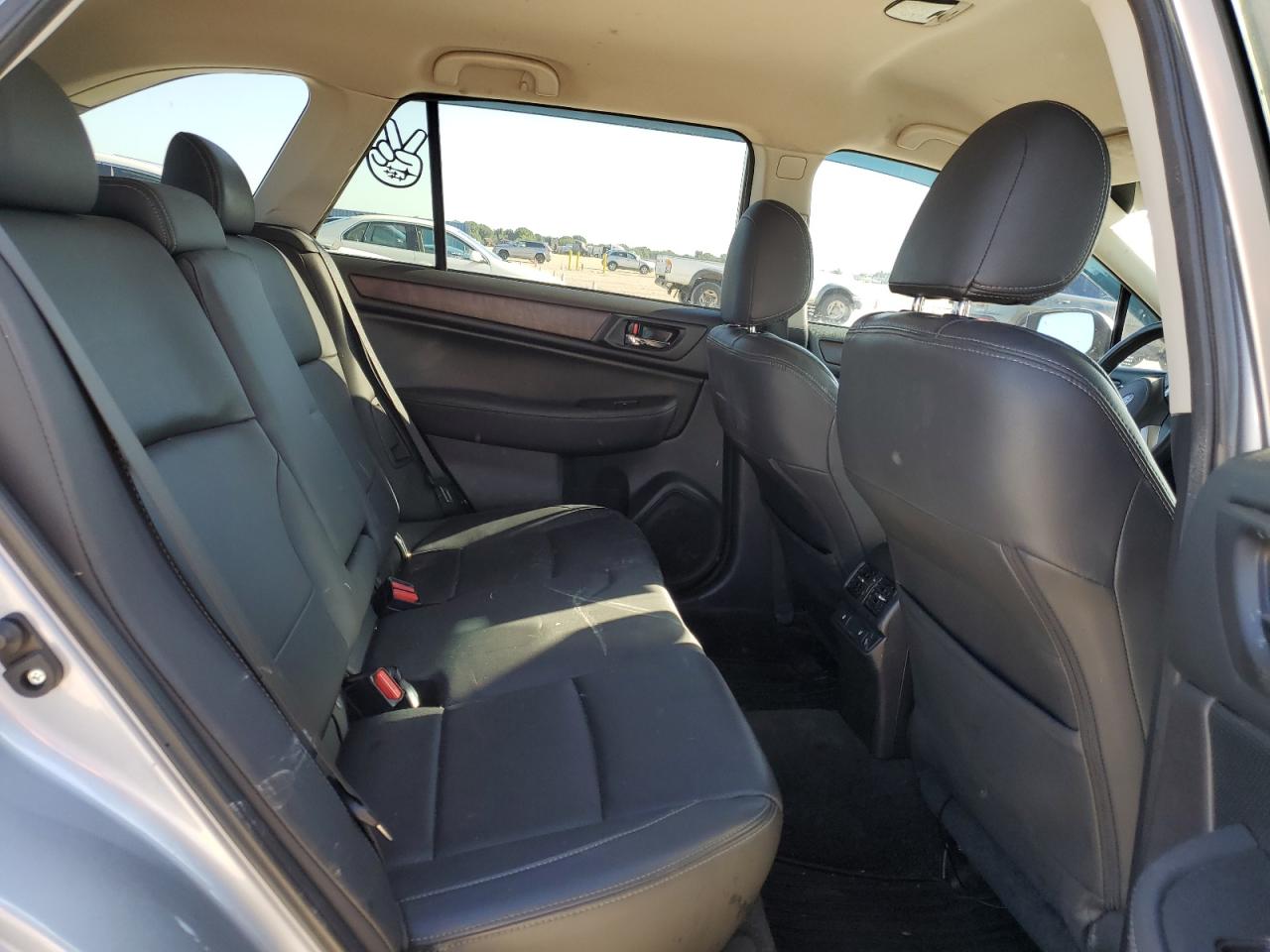 2015 Subaru Outback 3.6R Limited VIN: 4S4BSEJC1F3226883 Lot: 56207834