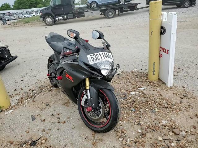 2016 Suzuki Gsx-R750 VIN: JS1GR7MA1G2100066 Lot: 53211444