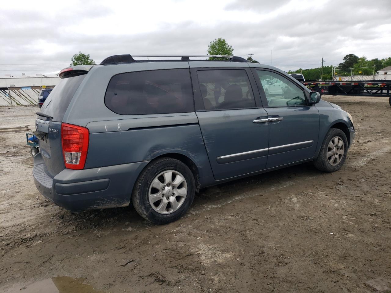 2007 Hyundai Entourage Gls VIN: KNDMC233676027012 Lot: 59588574