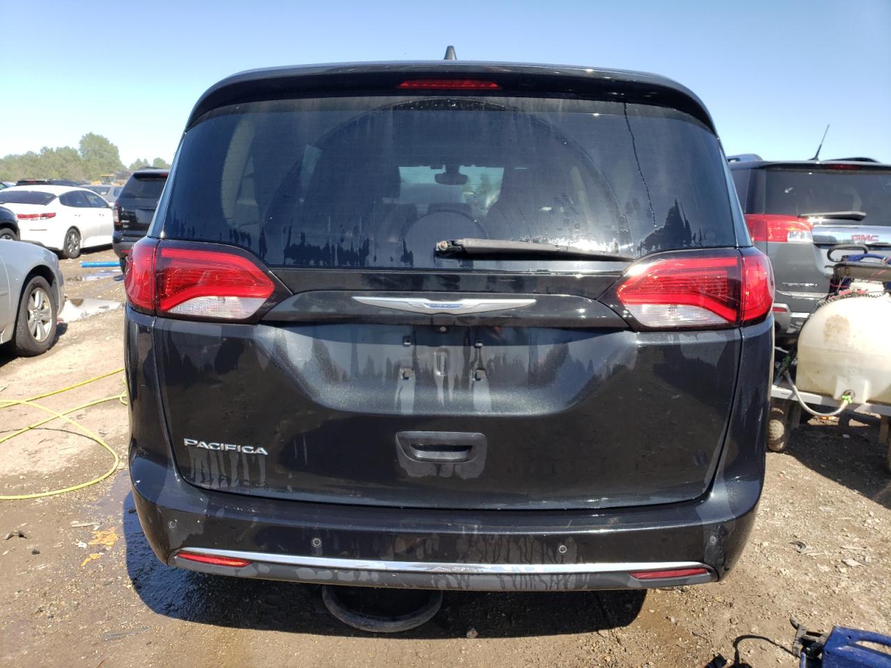 2C4RC1BG2HR743629 2017 Chrysler Pacifica Touring L