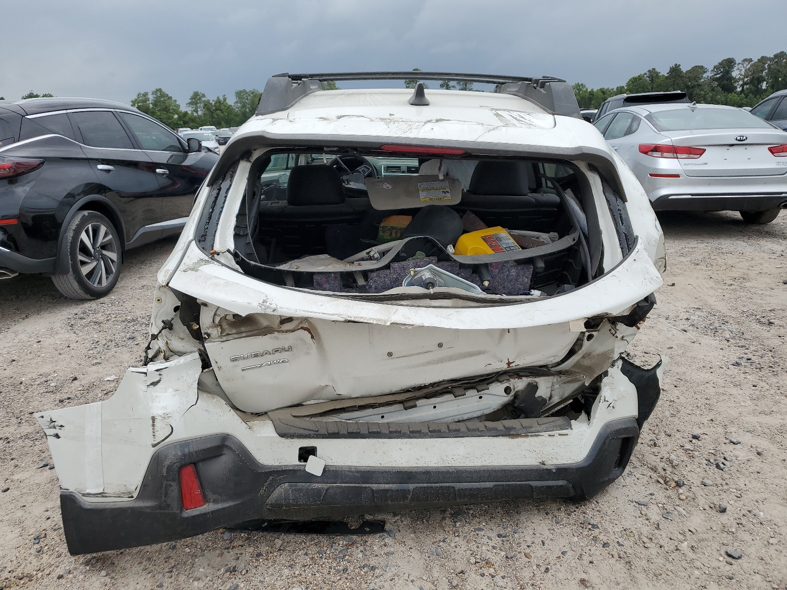 2019 Subaru Outback 2.5I Limited vin: 4S4BSAJC1K3202666