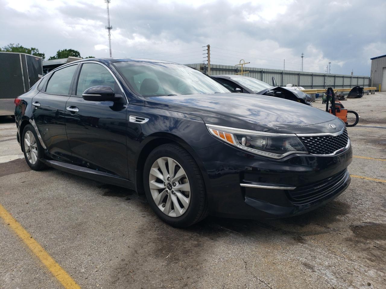 2018 Kia Optima - Image 4