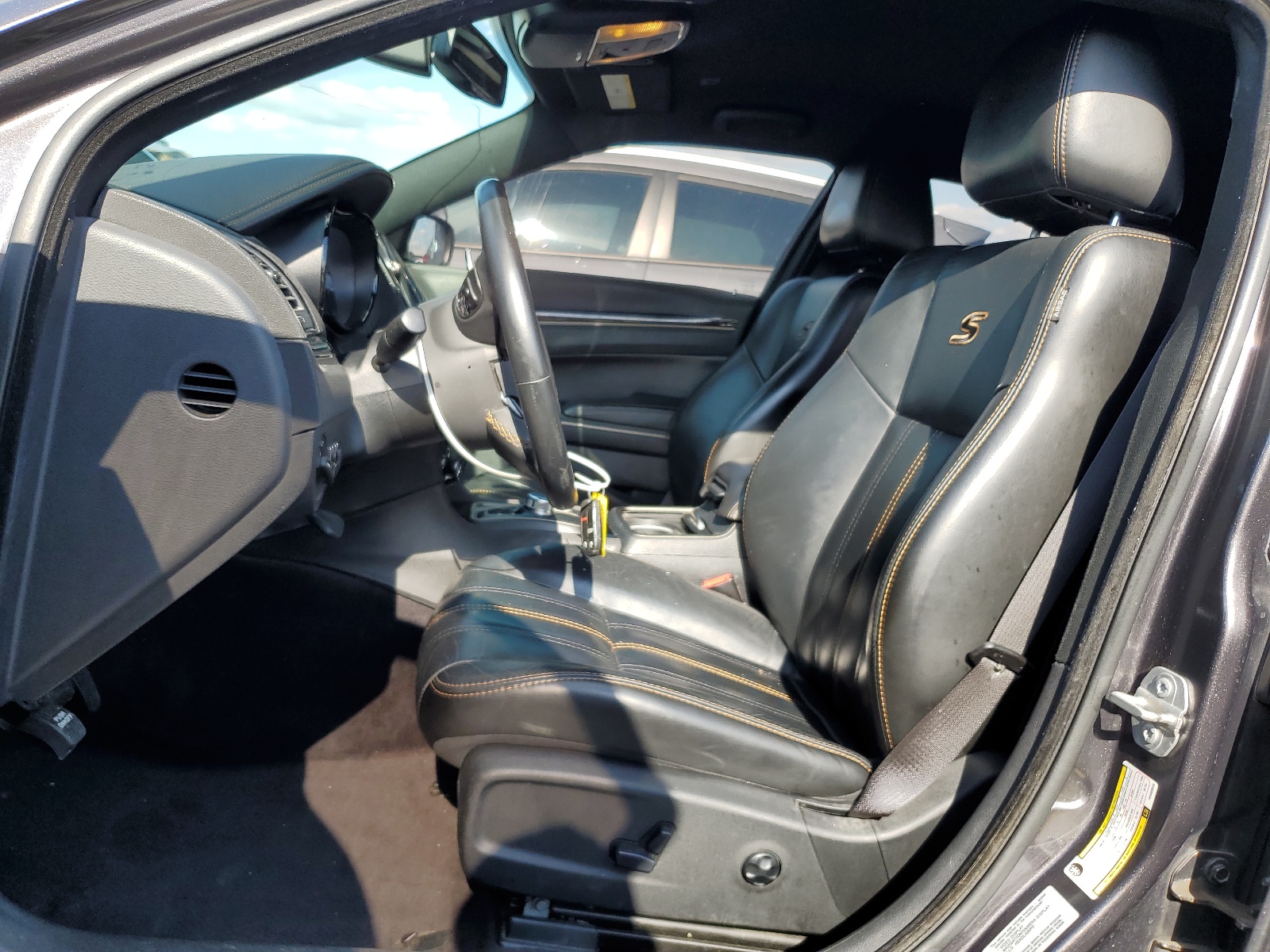 2C3CCABG5HH668845 2017 Chrysler 300 S