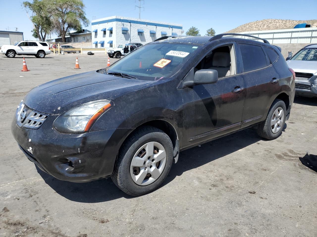 JN8AS5MT1FW159345 2015 NISSAN ROGUE - Image 1