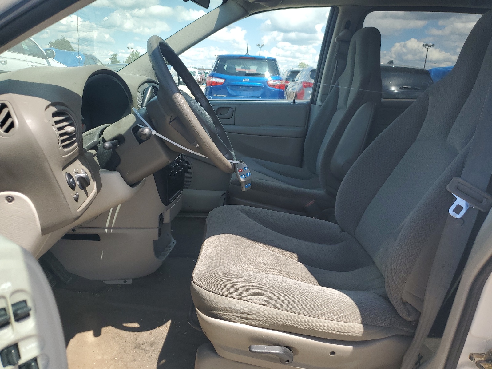 1D4GP24R85B190160 2005 Dodge Grand Caravan Se