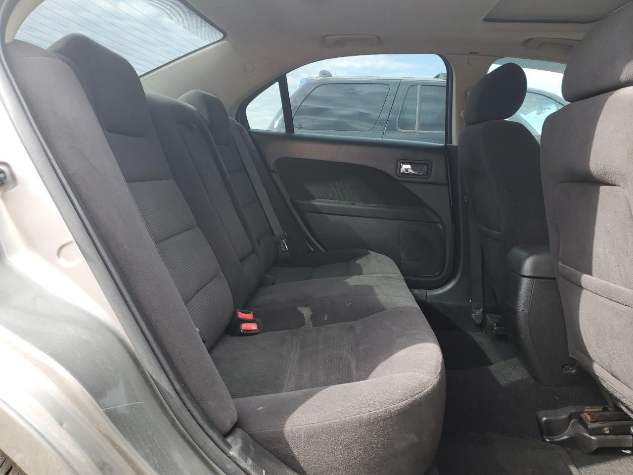 2008 Ford Fusion - Image 10
