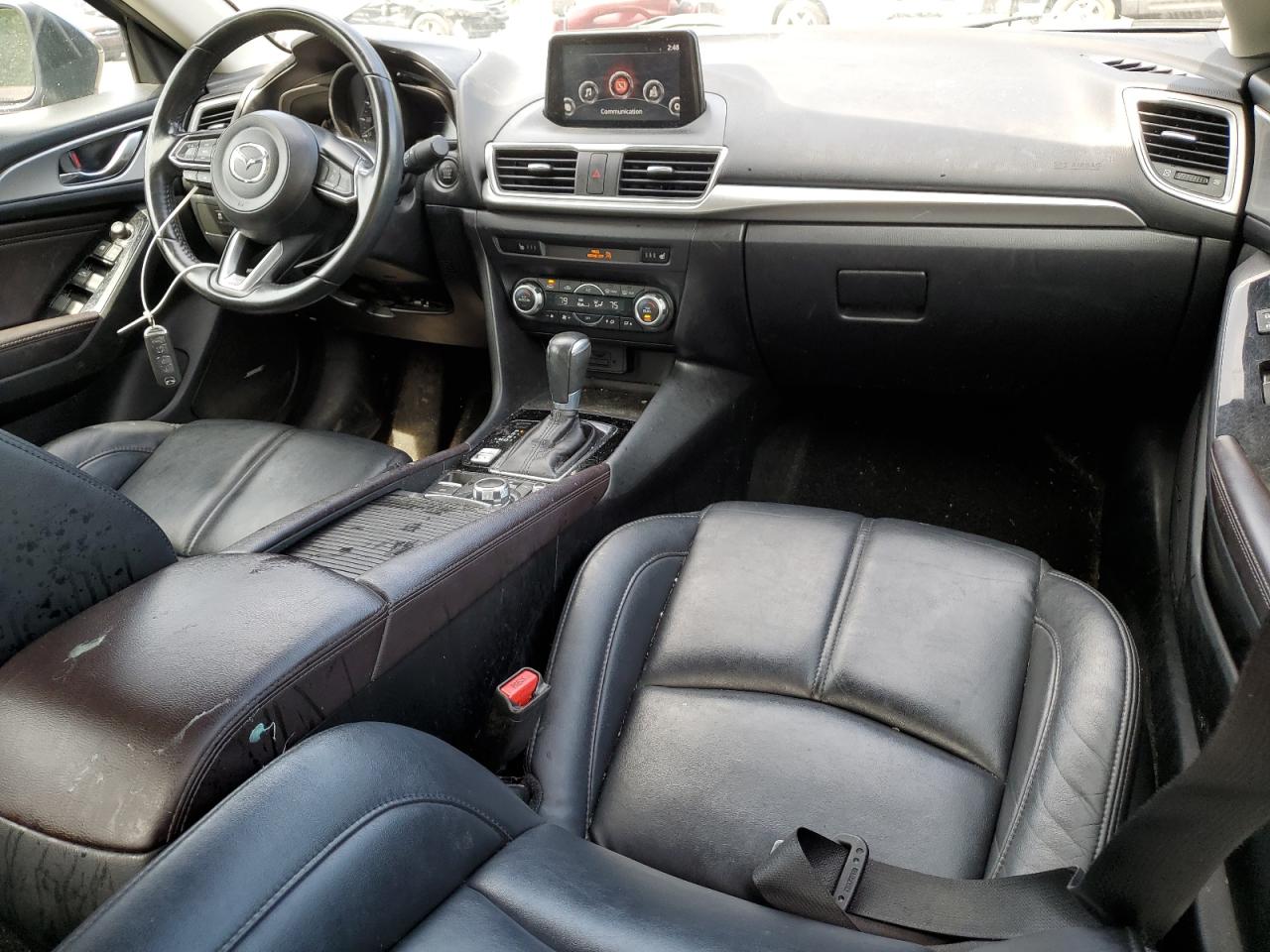 2018 Mazda 3 Touring VIN: 3MZBN1V3XJM197239 Lot: 54220654