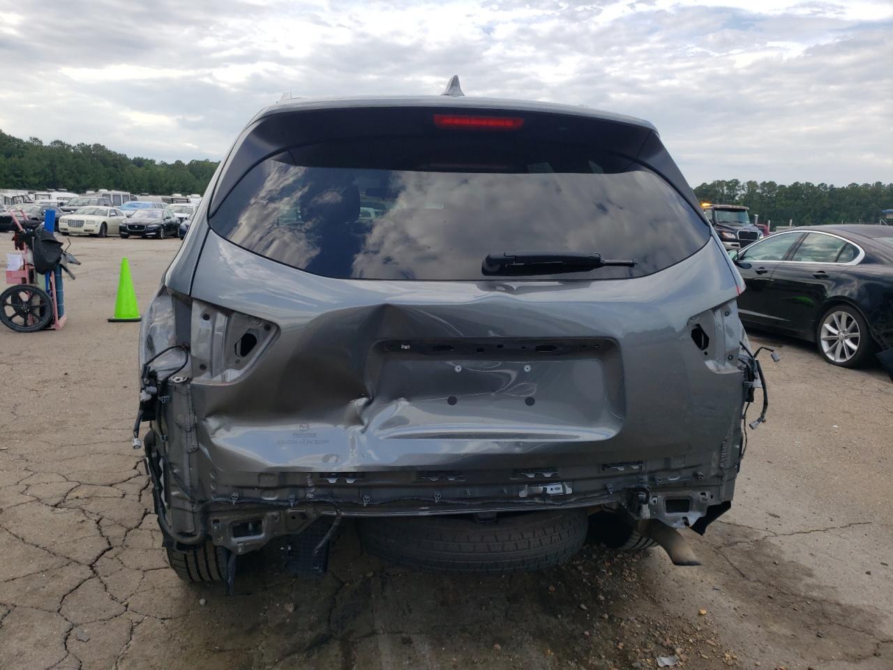 2020 Nissan Pathfinder S VIN: 5N1DR2AN1LC611893 Lot: 56448064