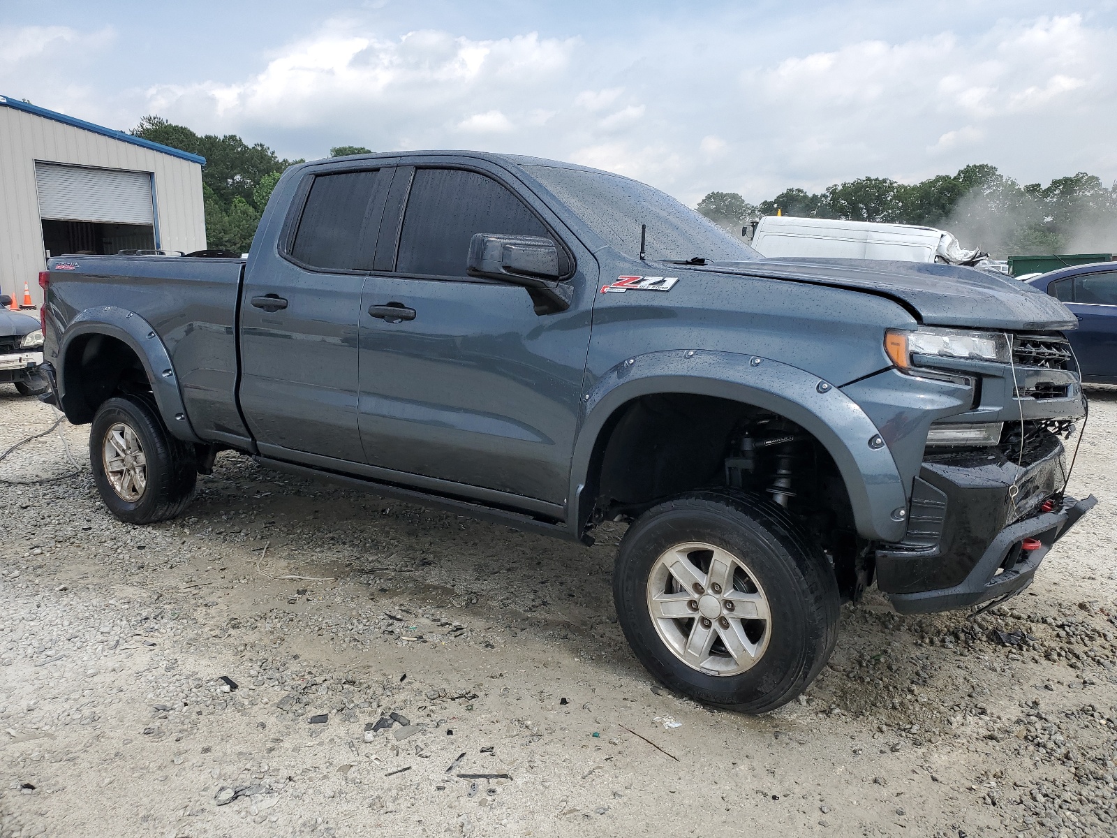 2019 Chevrolet Silverado K1500 Trail Boss Custom vin: 1GCRYCEF6KZ300686