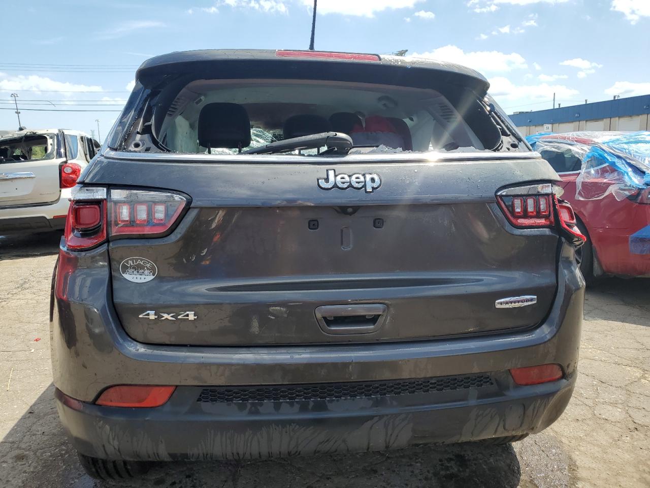 2018 Jeep Compass Latitude VIN: 3C4NJDBB6JT179738 Lot: 53311414