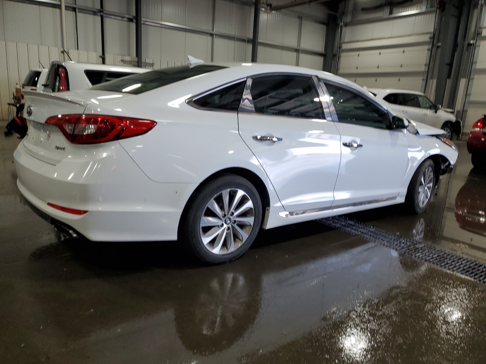 2017 Hyundai Sonata Sport vin: 5NPE34AF2HH538219