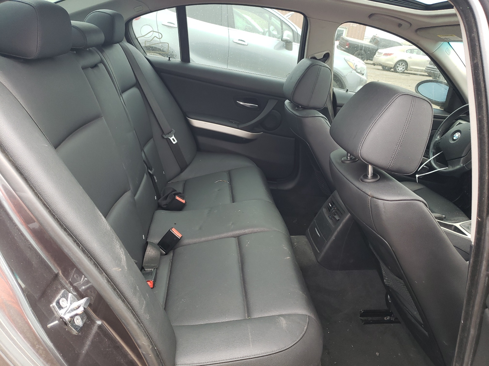 WBAVD53507AV14737 2007 BMW 335 Xi