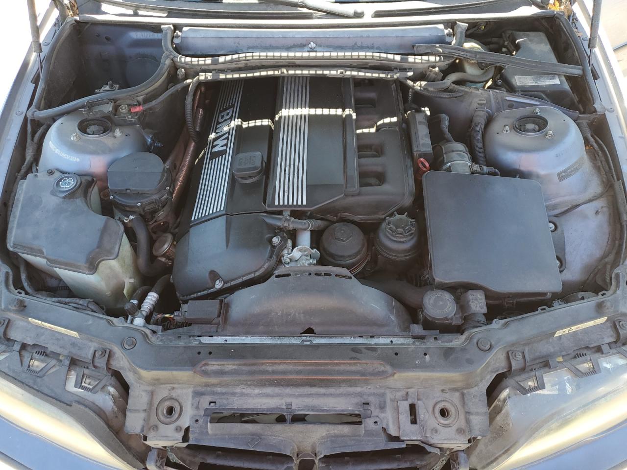 2002 BMW 325 I VIN: WBAET37422NG84370 Lot: 55037644