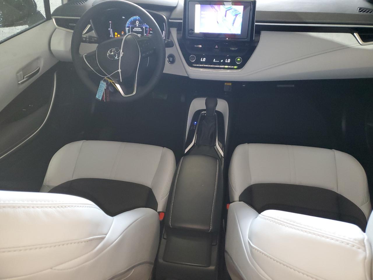 2024 Toyota Corolla - Image 8