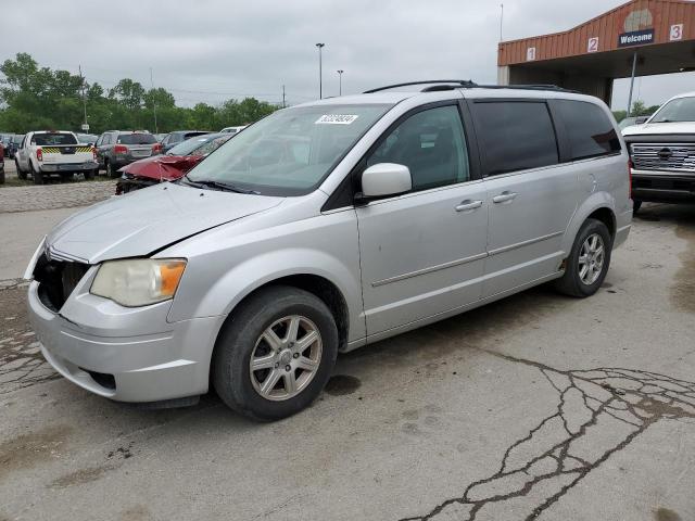 2010 Chrysler Town & Country Touring