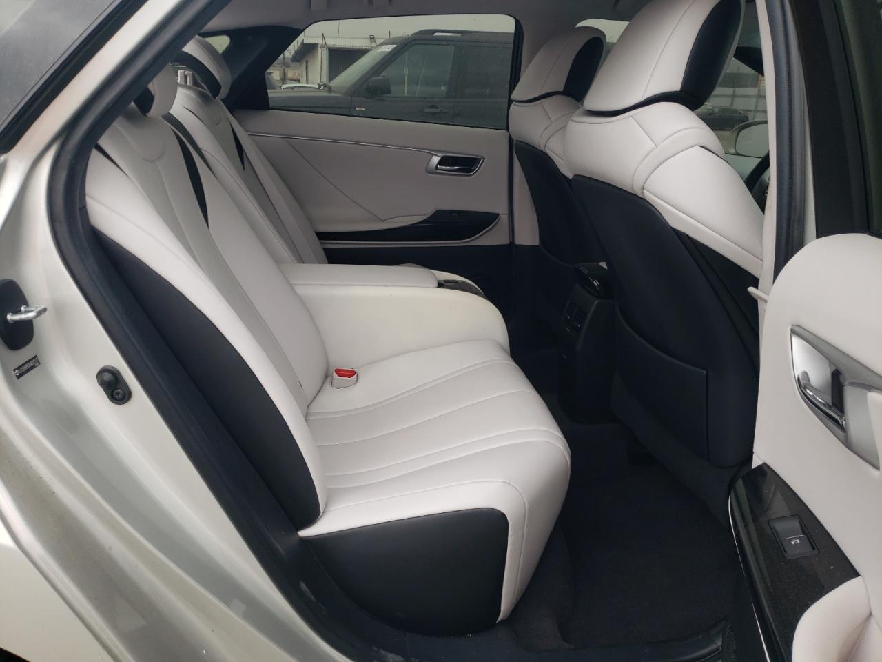 2017 Toyota Mirai VIN: JTDBVRBD3HA002121 Lot: 54175514