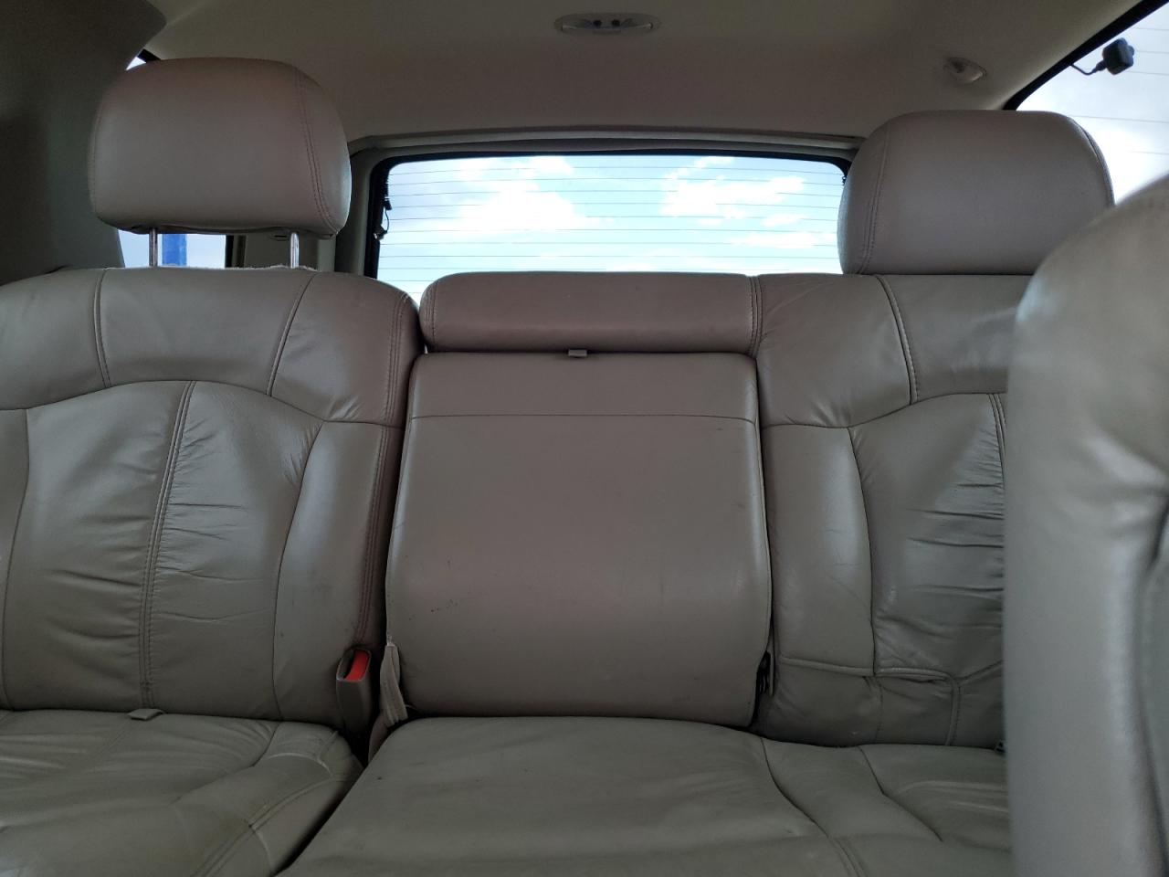 2001 Chevrolet Tahoe K1500 VIN: 1GNEK13T11R103847 Lot: 56306664