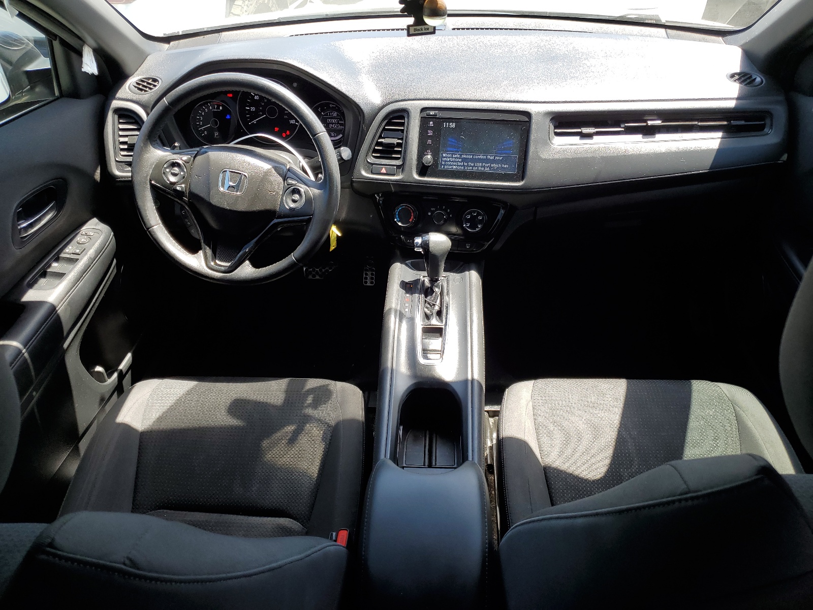 3CZRU5H16KG703438 2019 Honda Hr-V Sport