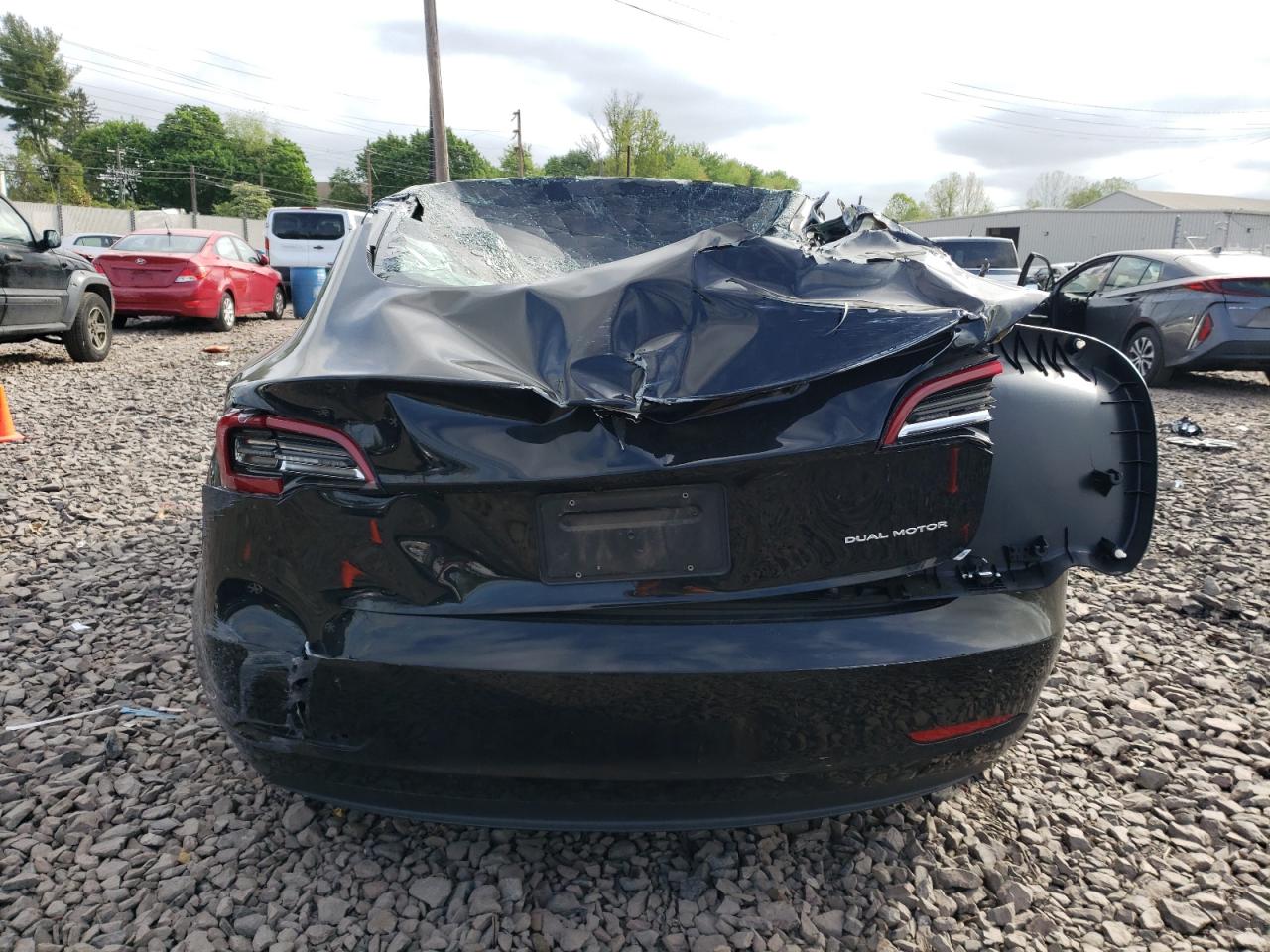 5YJ3E1EB0NF175985 2022 Tesla Model 3