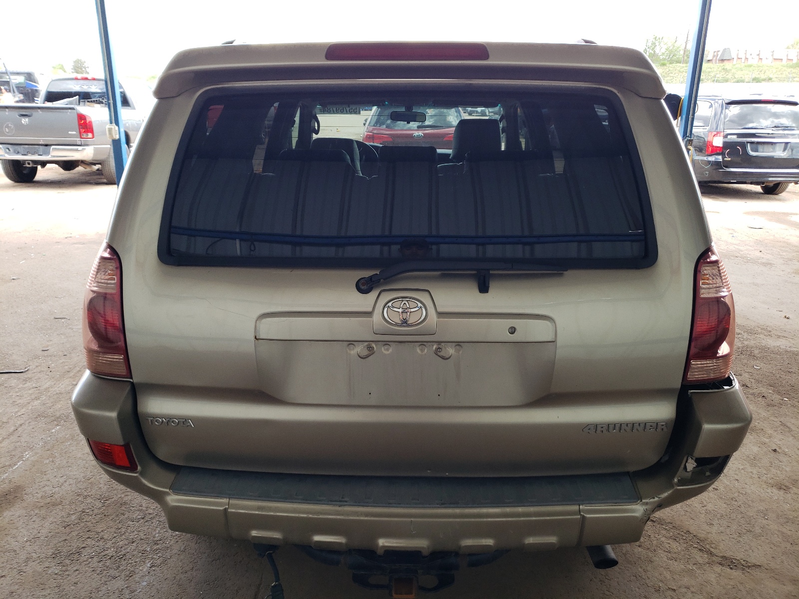 JTEBT14R640043841 2004 Toyota 4Runner Sr5