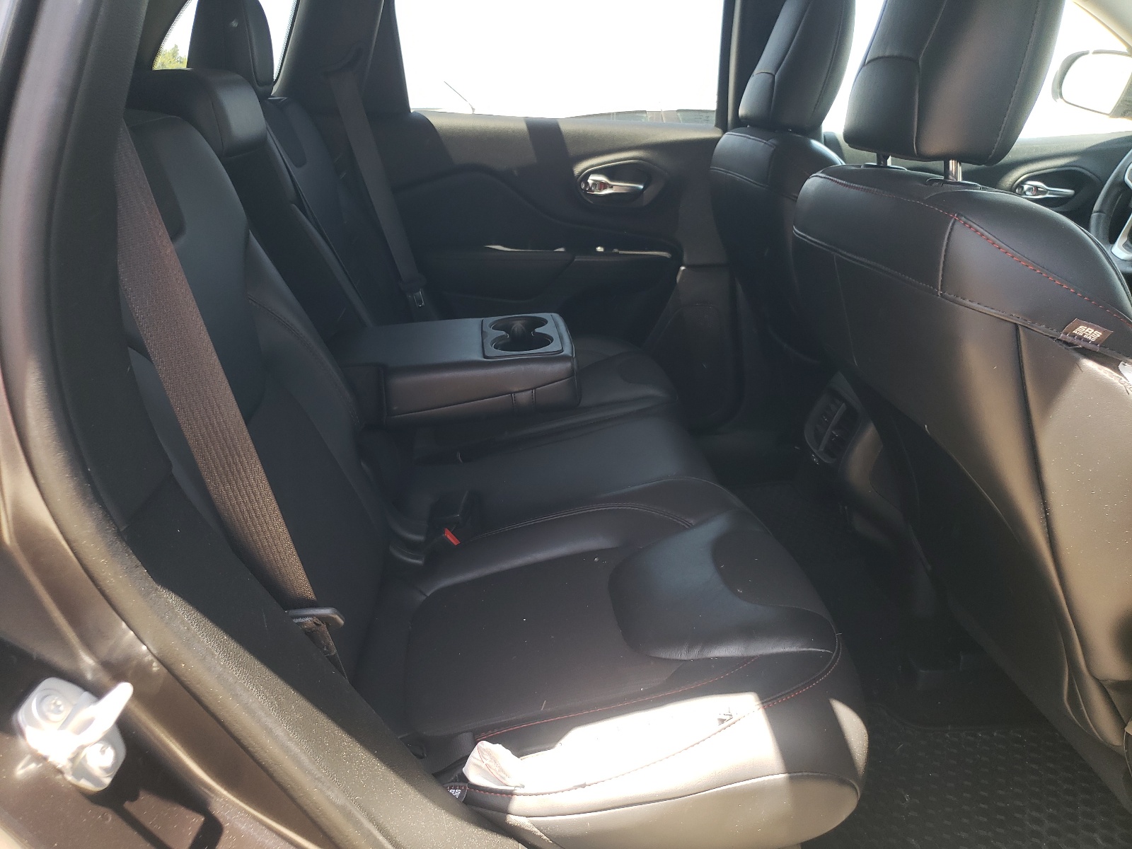 1C4PJMBS1HW565478 2017 Jeep Cherokee Trailhawk