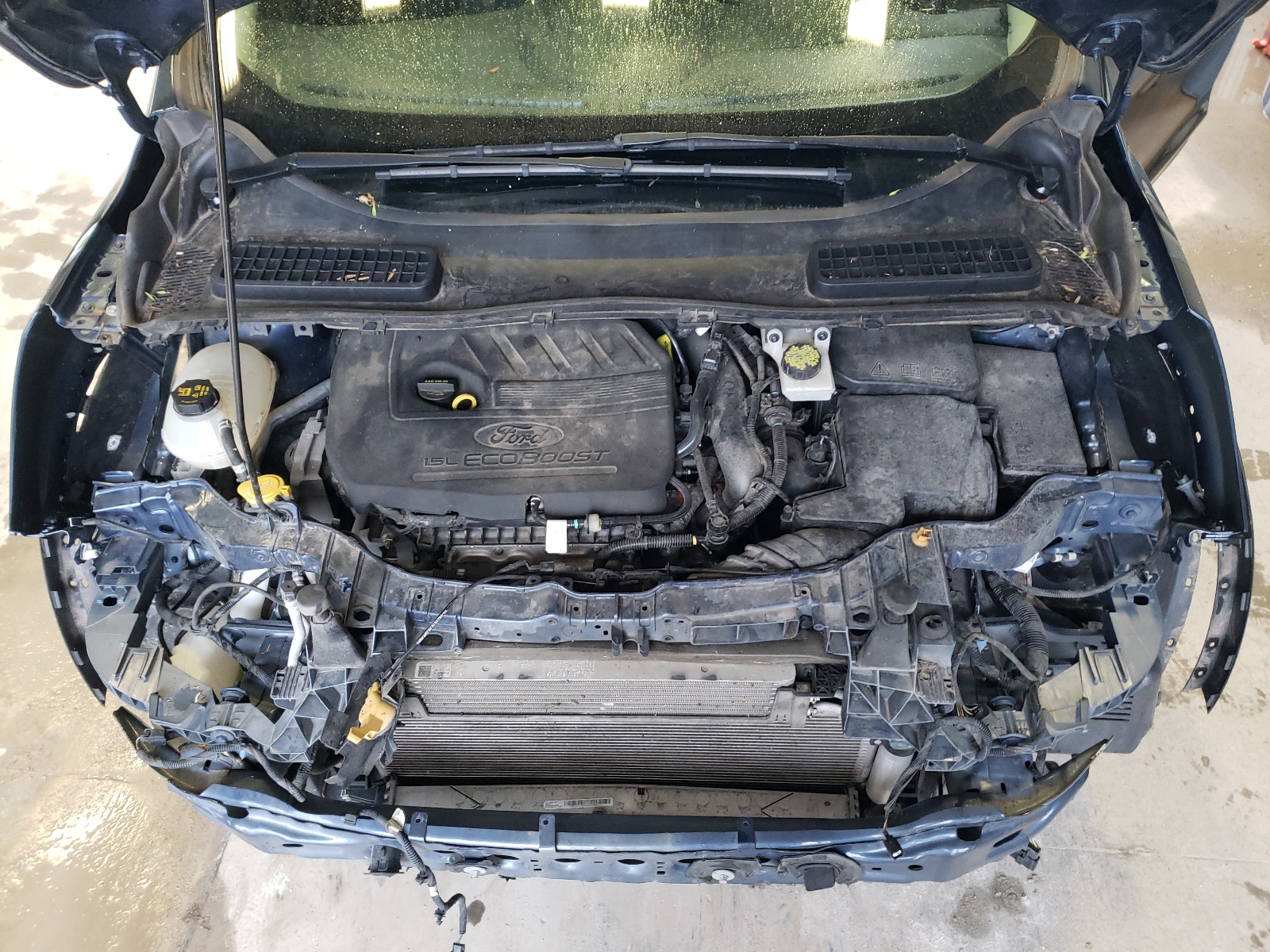 1FMCU0GD1JUB60582 2018 Ford Escape Se