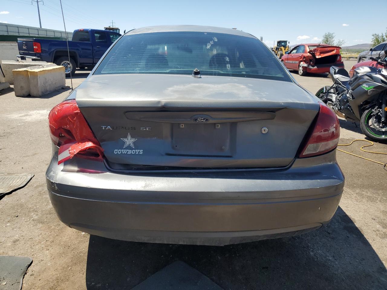2004 Ford Taurus Se VIN: 1FAFP53U74G129745 Lot: 55858735
