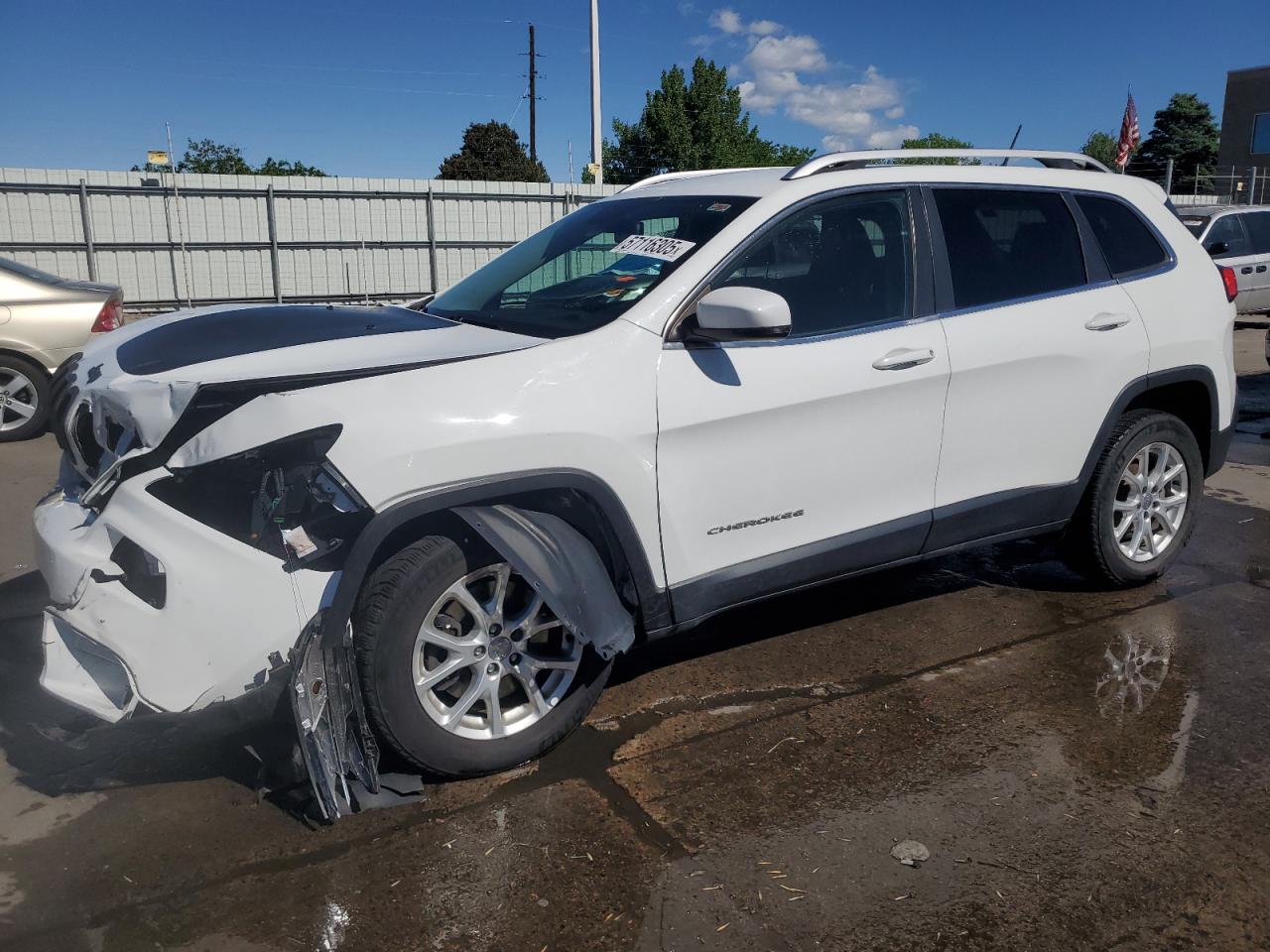 2016 Jeep Cherokee Latitude for Sale in Littleton, CO - Front End