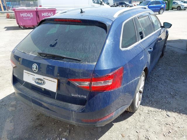 2017 SKODA SUPERB SE