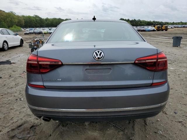  VOLKSWAGEN PASSAT 2017 Gray
