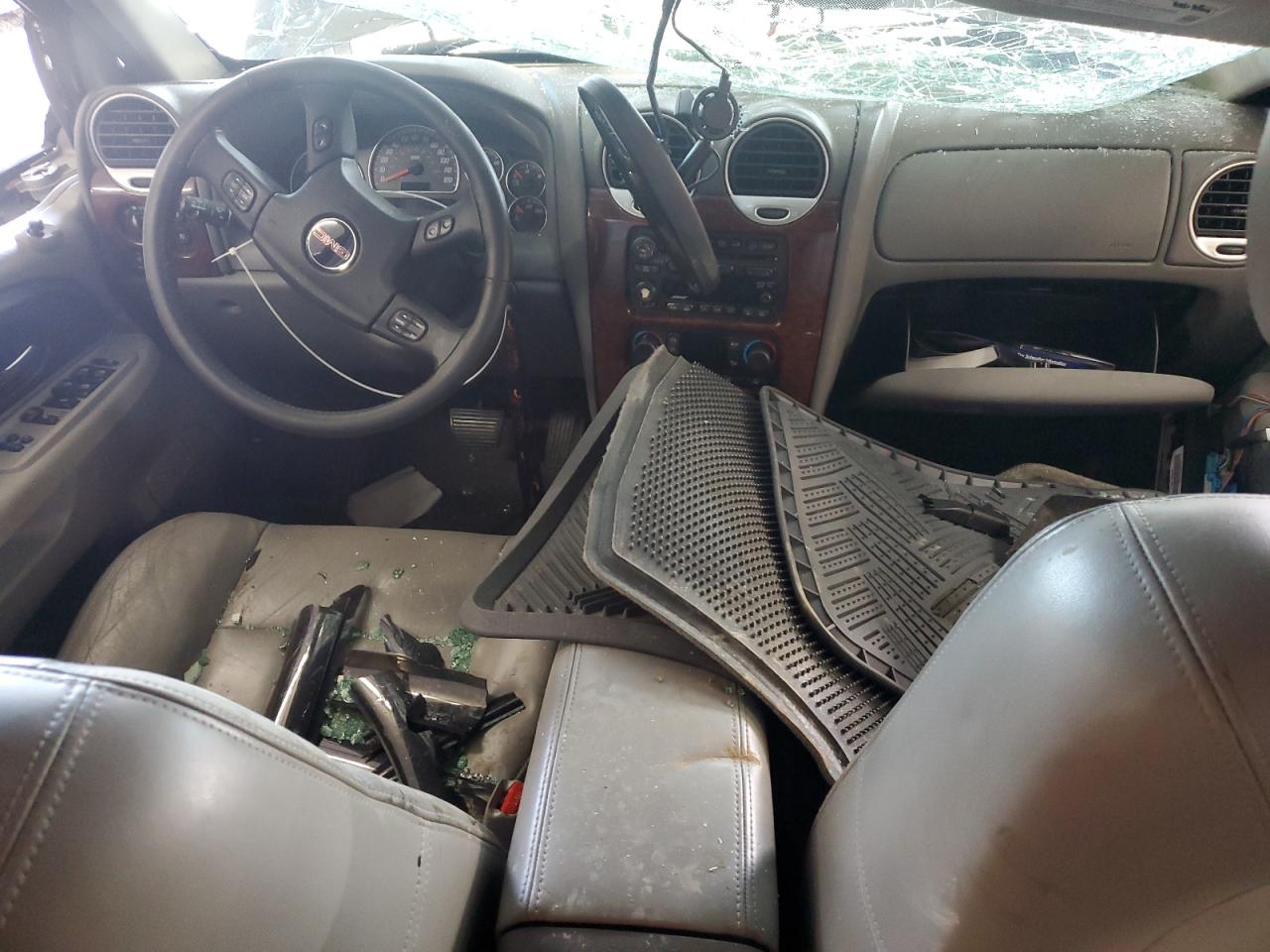 2005 GMC Envoy VIN: 1GKDS13S152270398 Lot: 56160625
