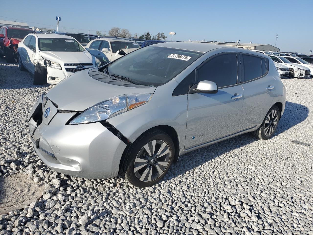 2016 Nissan Leaf Sv продається в Greenwood, NE - Front End