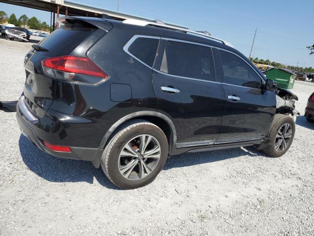  NISSAN ROGUE 2018 Czarny