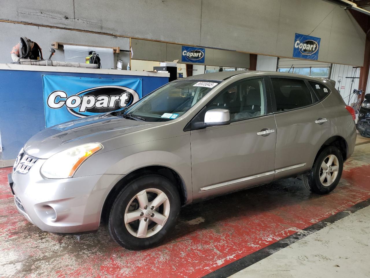 Angola, NY에서 판매 중인 2013 Nissan Rogue S - Front End