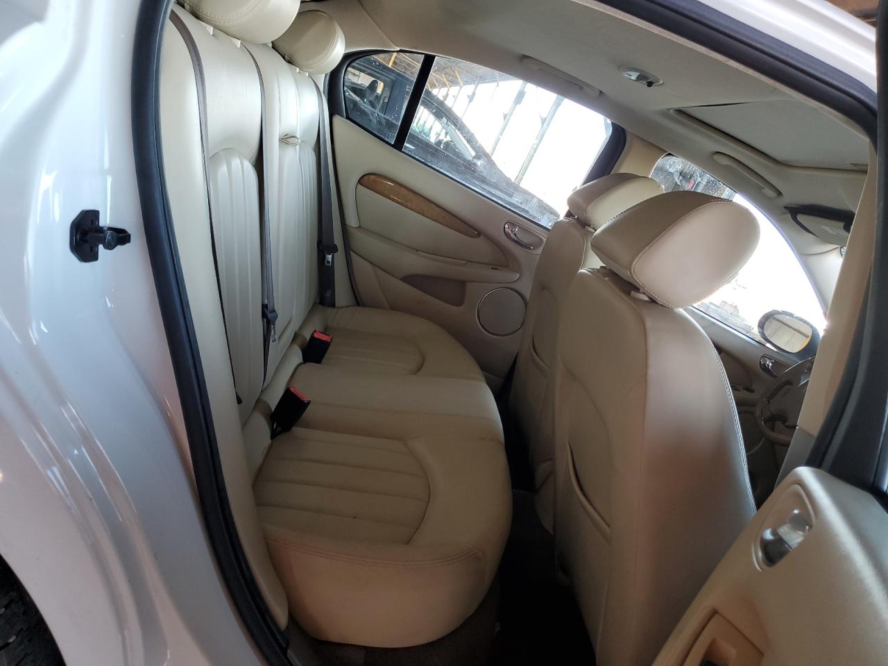 2004 Jaguar X-Type 3.0 VIN: SAJEA51CX4WD83915 Lot: 56186455