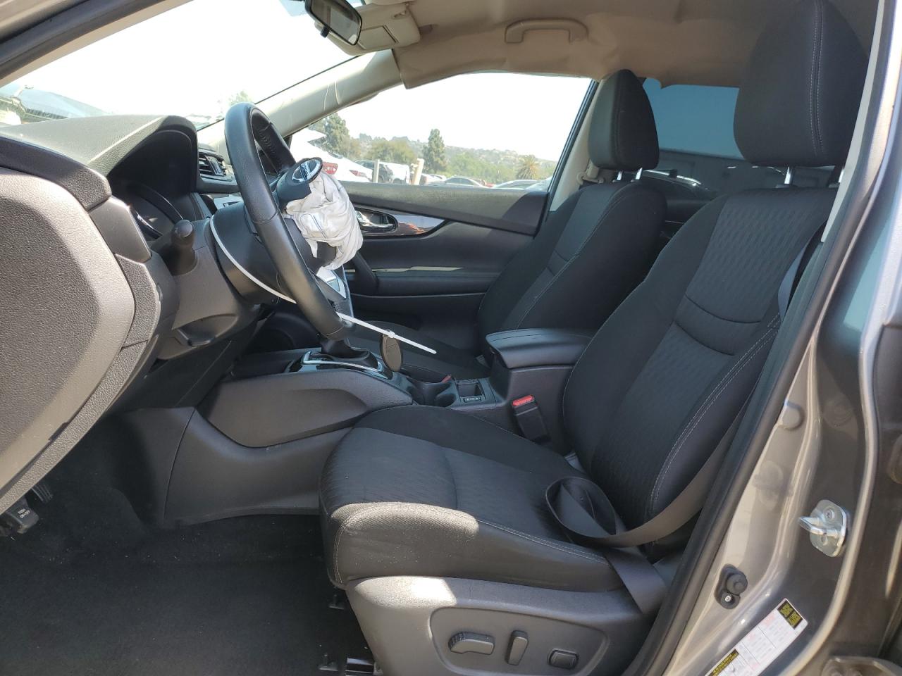 2018 Nissan Rogue S VIN: KNMAT2MTXJP586369 Lot: 55853455