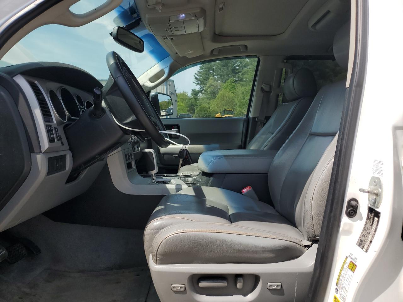 2008 Toyota Sequoia Limited VIN: 5TDBY68A58S015040 Lot: 55879135