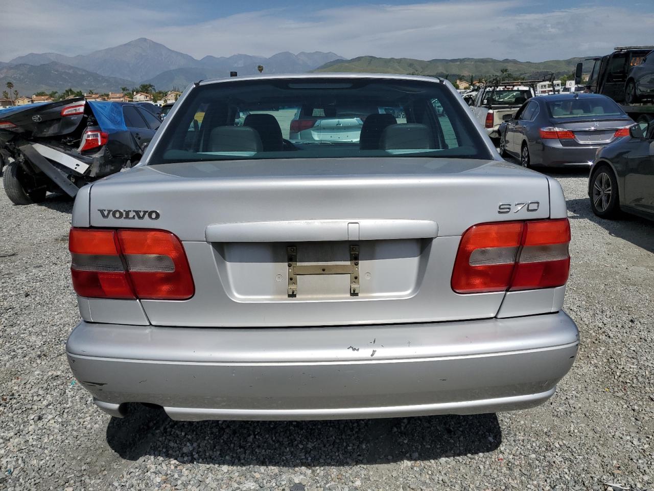 1999 Volvo S70 VIN: YV1LS55AXX1601677 Lot: 56798755