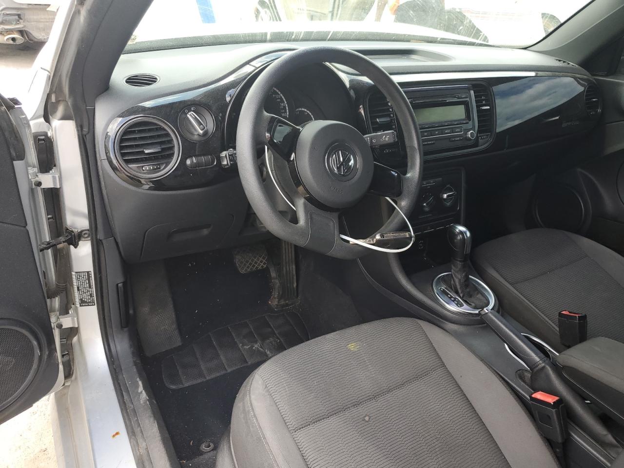 2014 Volkswagen Beetle VIN: 3VWFP7AT3EM606871 Lot: 57166095