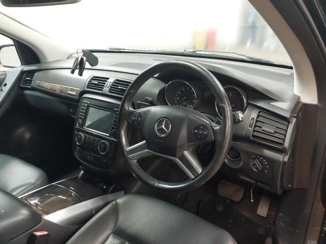 2010 MERCEDES BENZ R300 GR ED